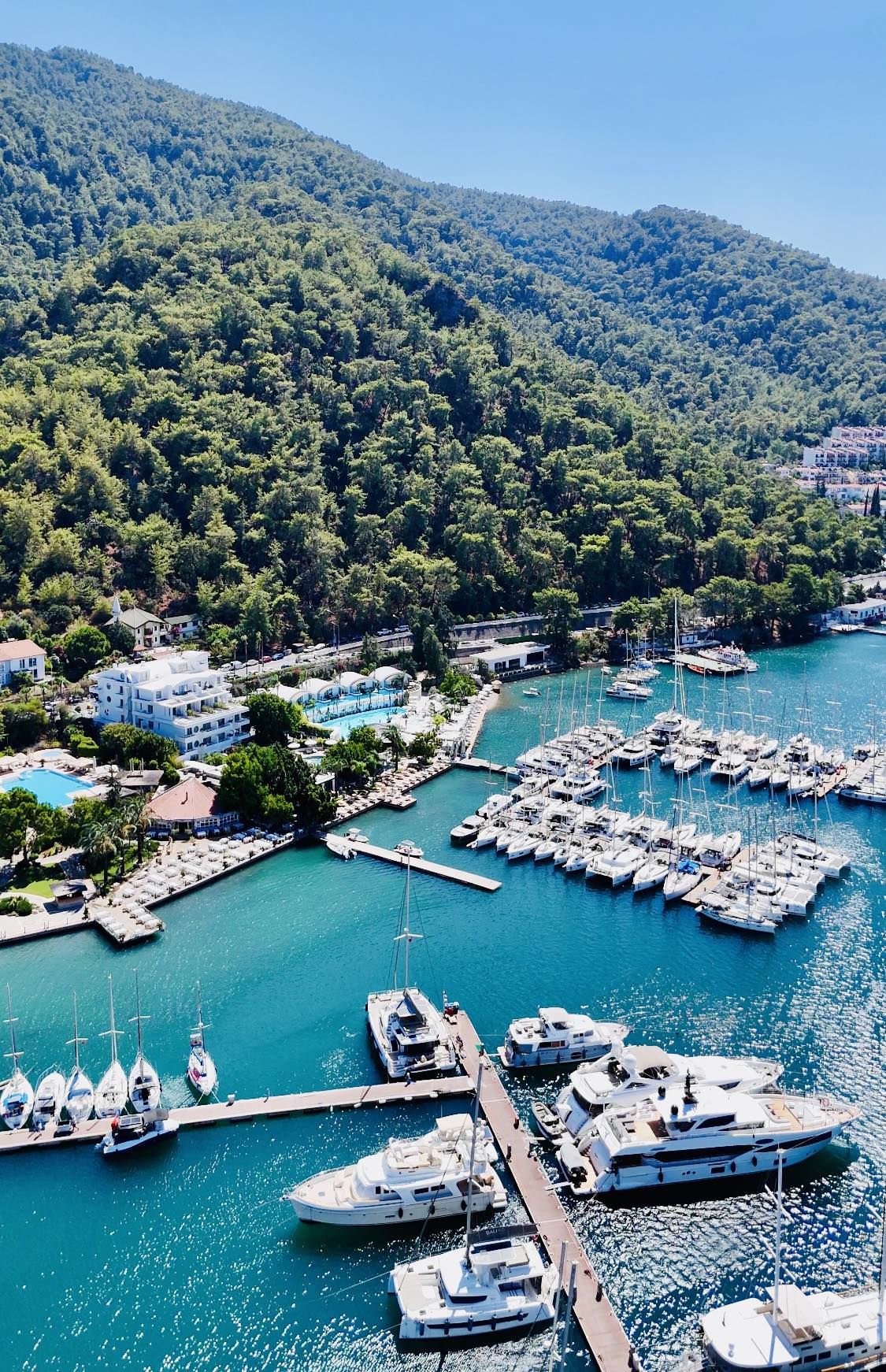 Fethiye'de Villa Kiralama: Marina Rehberi & Gezi Noktaları | Tatil360 ile Keşfedin